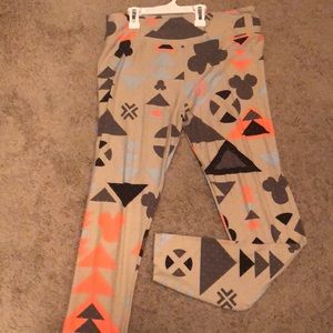 LulaRoe Disney / Minnie Mouse Leggings. Brand new!